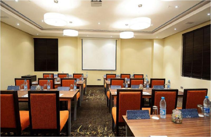 Protea Hotel By Marriott Ikeja Select Lagos Zewnętrze zdjęcie