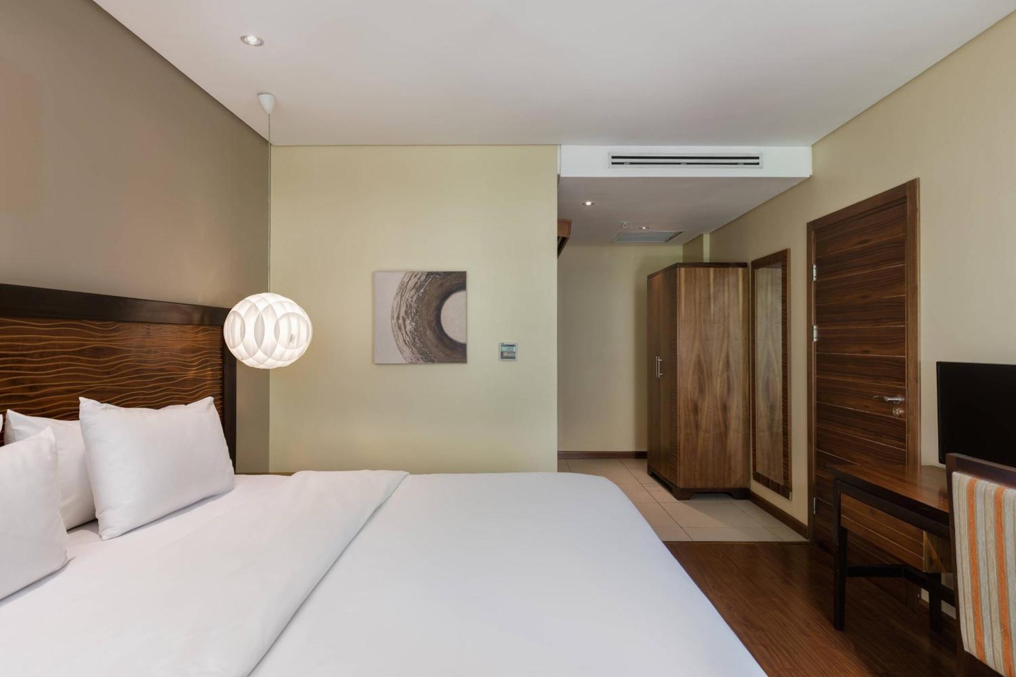 Protea Hotel By Marriott Ikeja Select Lagos Zewnętrze zdjęcie
