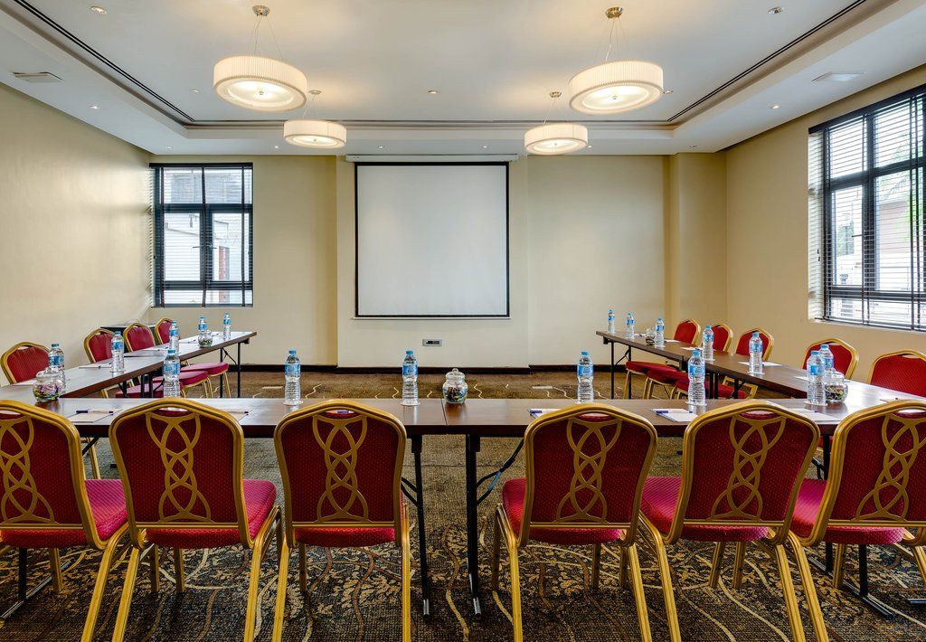 Protea Hotel By Marriott Ikeja Select Lagos Zewnętrze zdjęcie
